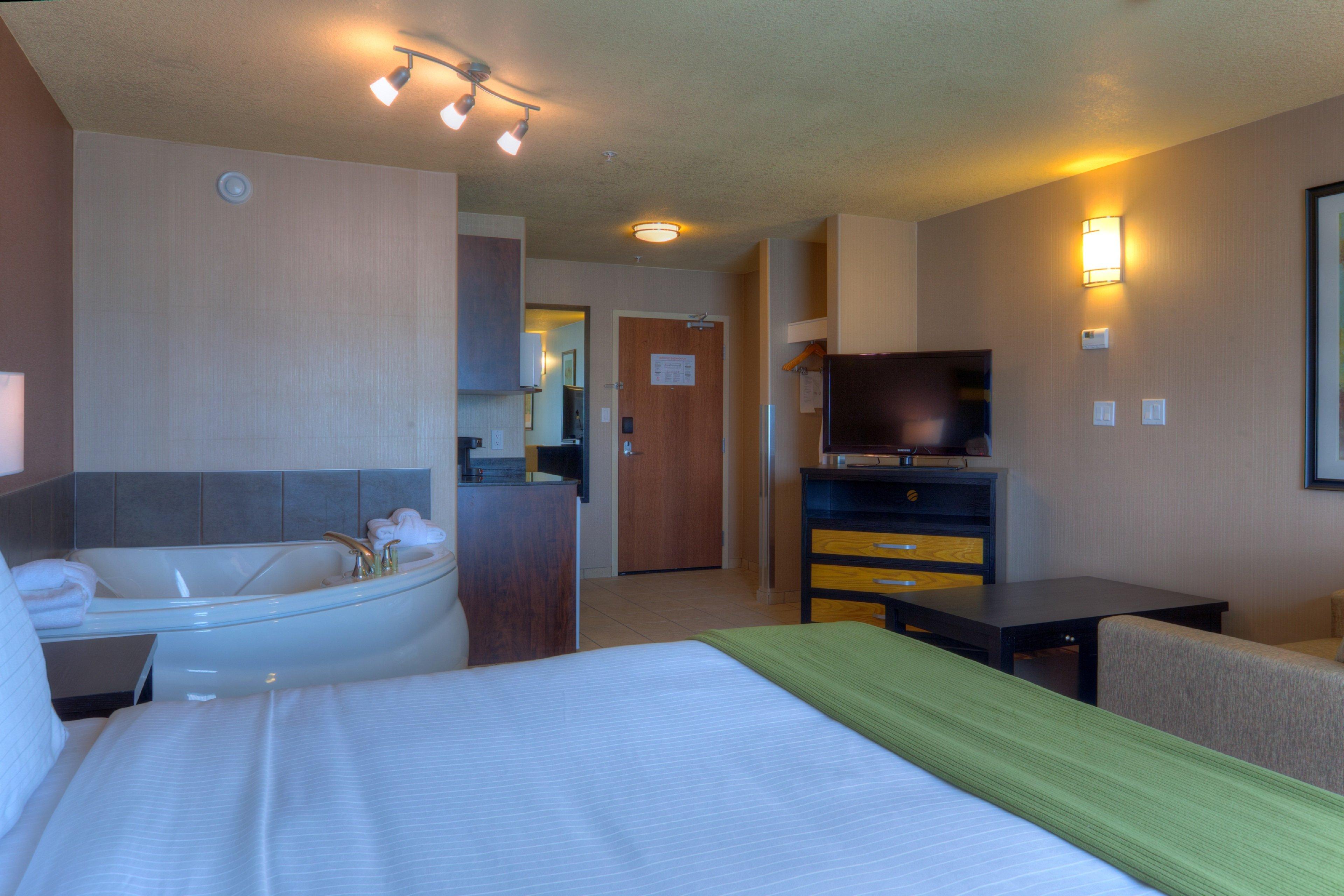 Holiday Inn Express And Suites Dawson Creek, An Ihg Hotel Esterno foto